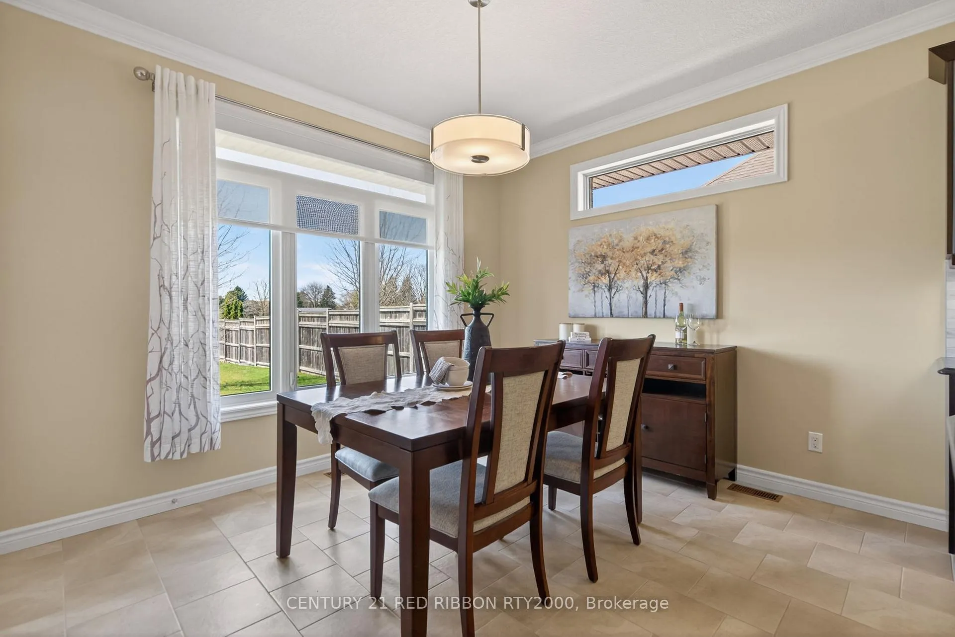 Photo 7 of 418 Macdonald Street, Strathroy-Caradoc, NE — HOMEH