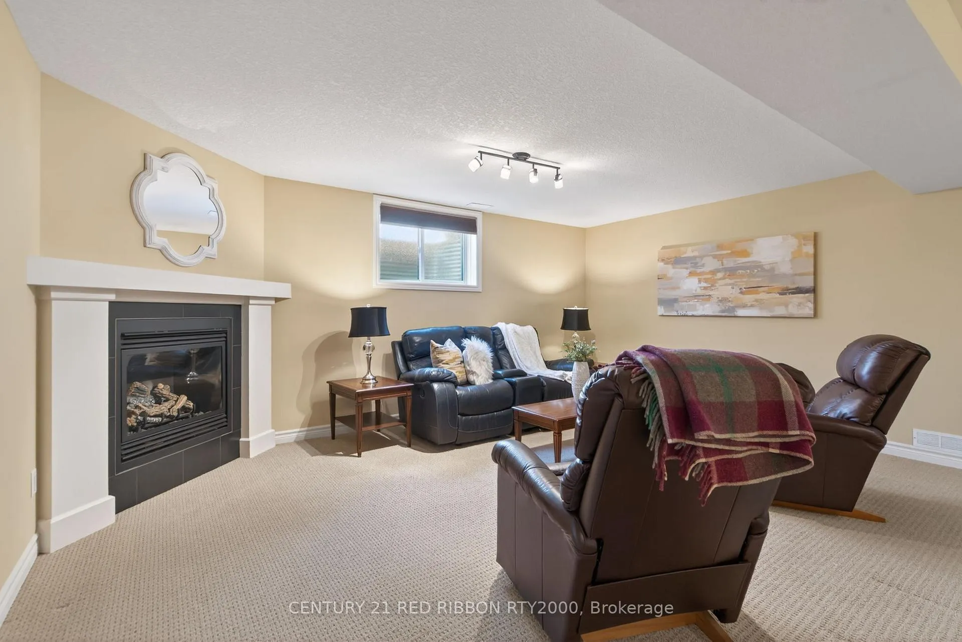 Photo 30 of 418 Macdonald Street, Strathroy-Caradoc, NE — HOMEH