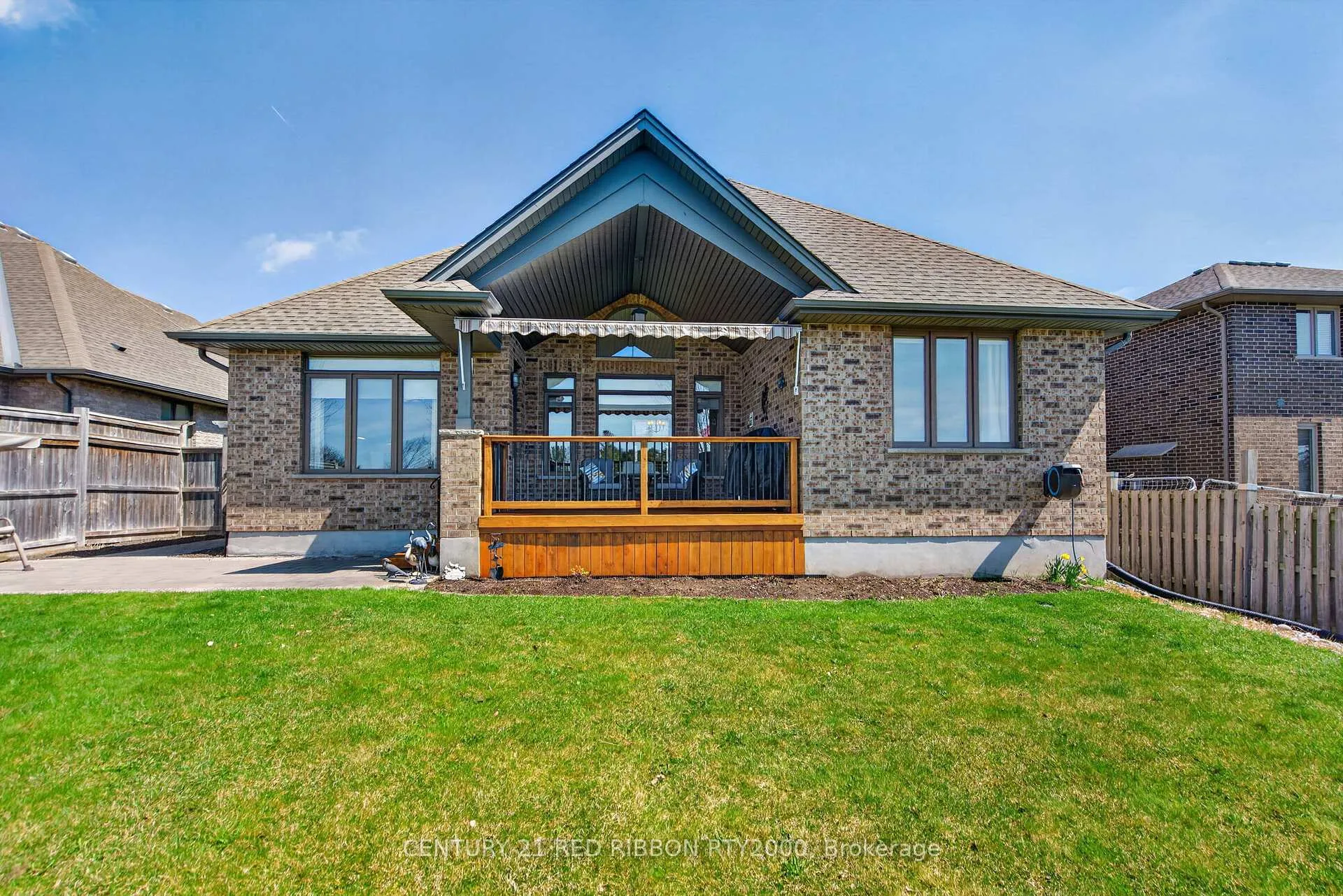 Photo 44 of 418 Macdonald Street, Strathroy-Caradoc, NE — HOMEH