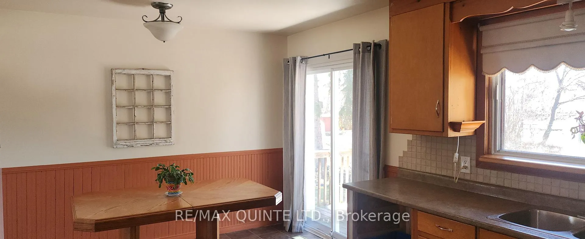 Photo 9 of 12 Wedgewood Road, Loyalist, Amherstview — HOMEH