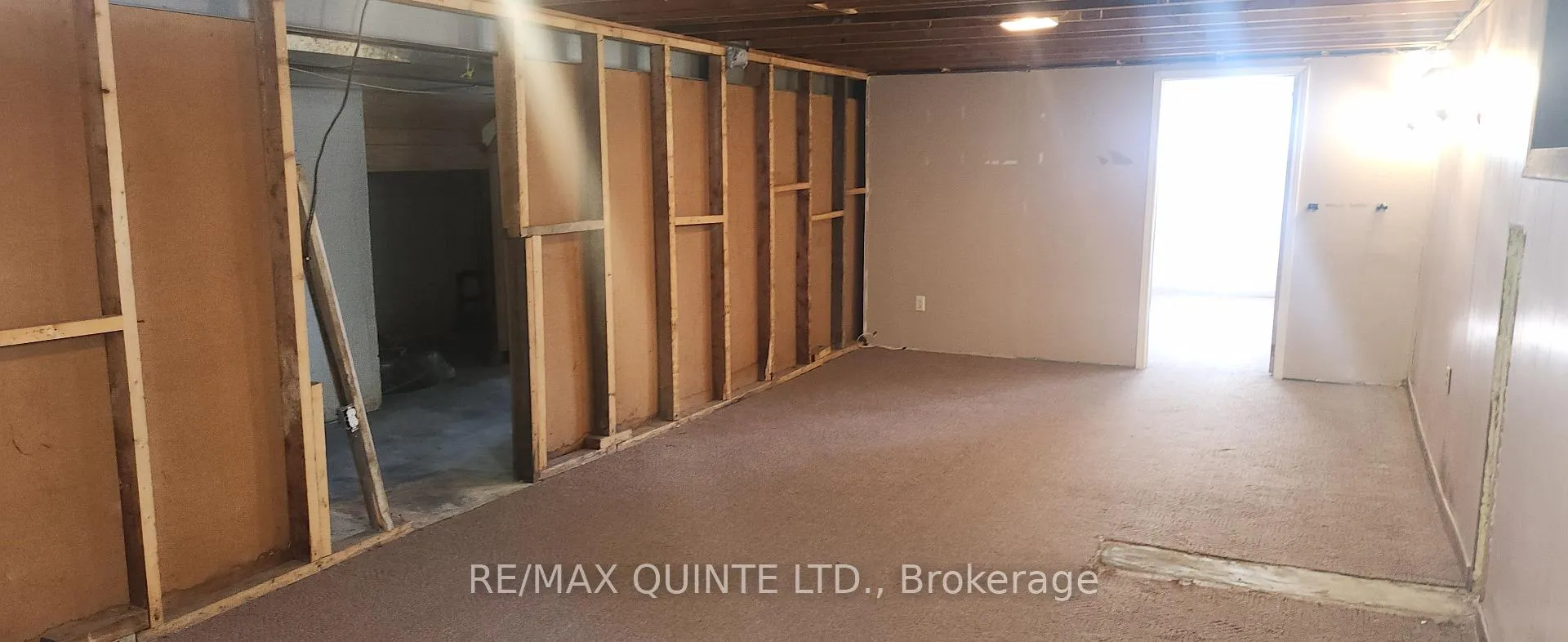 Photo 27 of 12 Wedgewood Road, Loyalist, Amherstview — HOMEH