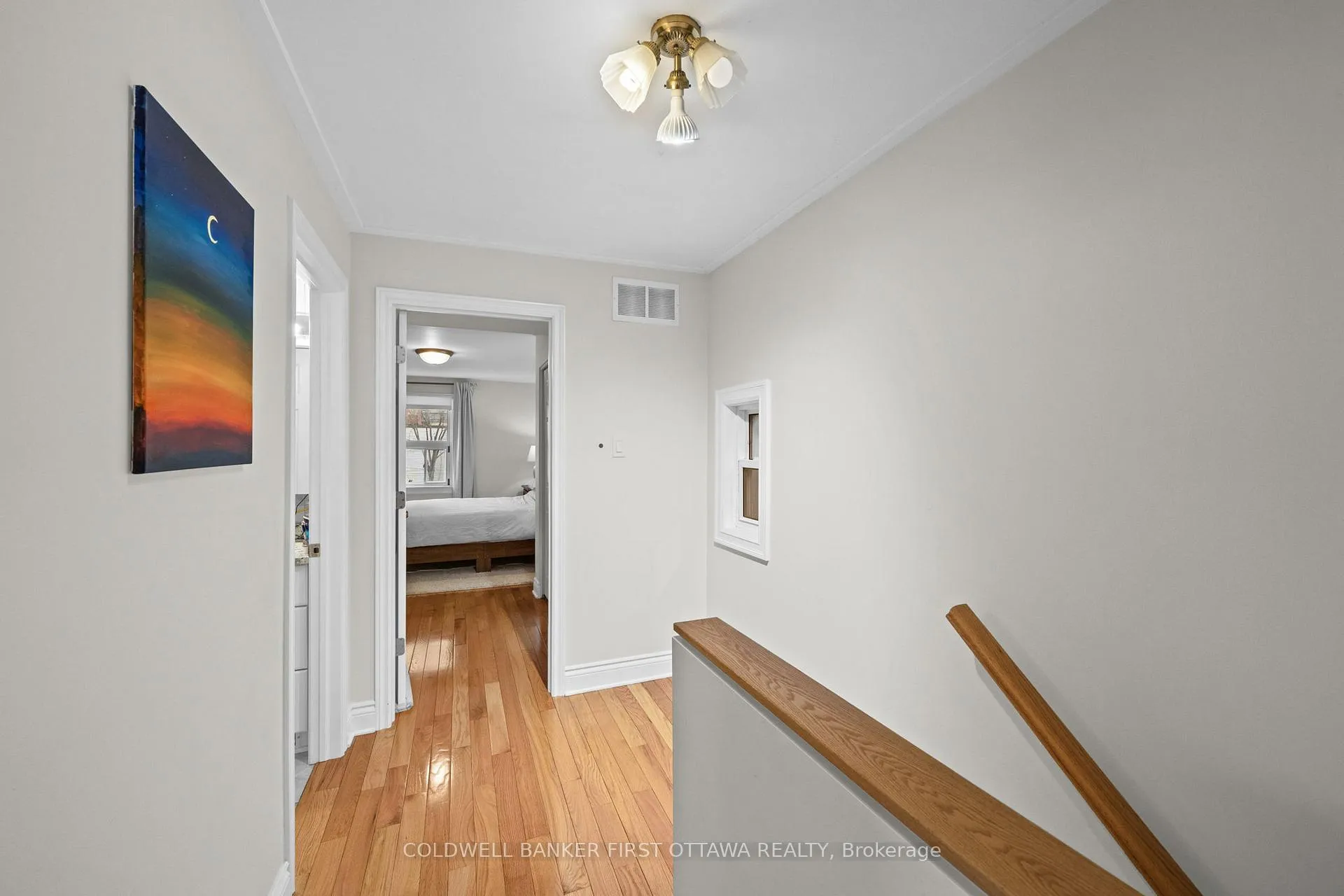 Photo 20 of 118 Willow Street, Ottawa, West Centre Town — HOMEH