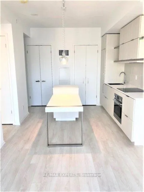Photo 5 of Unit 2001, 197 Yonge Street, Toronto, Church-Yonge Corridor — HOMEH