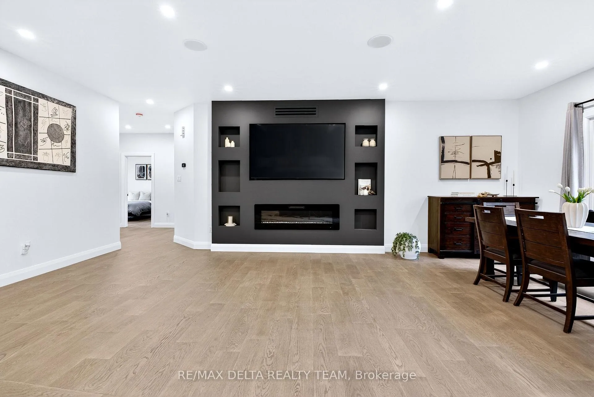 Photo 5 of 7861 Springhill Road, Ottawa, Metcalfe — HOMEH
