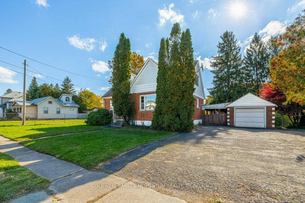 Photo 2 of 6532 Murray Street, Niagara Falls, Dorchester — HOMEH