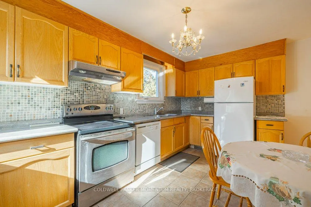 Photo 10 of 6532 Murray Street, Niagara Falls, Dorchester — HOMEH