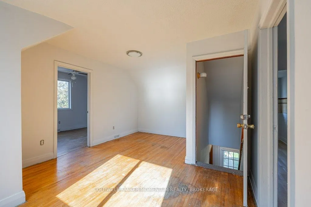 Photo 21 of 6532 Murray Street, Niagara Falls, Dorchester — HOMEH