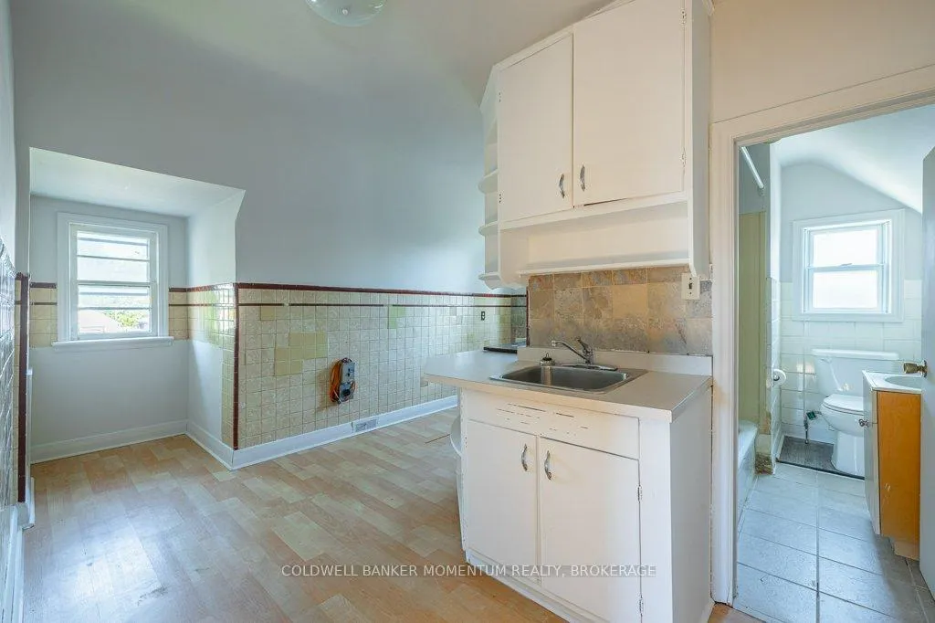 Photo 25 of 6532 Murray Street, Niagara Falls, Dorchester — HOMEH