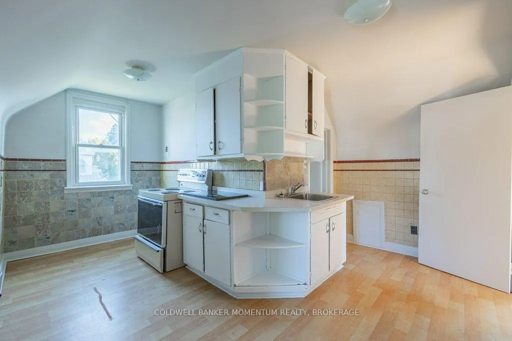 Photo 26 of 6532 Murray Street, Niagara Falls, Dorchester — HOMEH