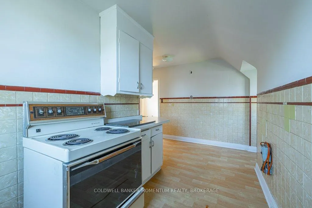 Photo 27 of 6532 Murray Street, Niagara Falls, Dorchester — HOMEH