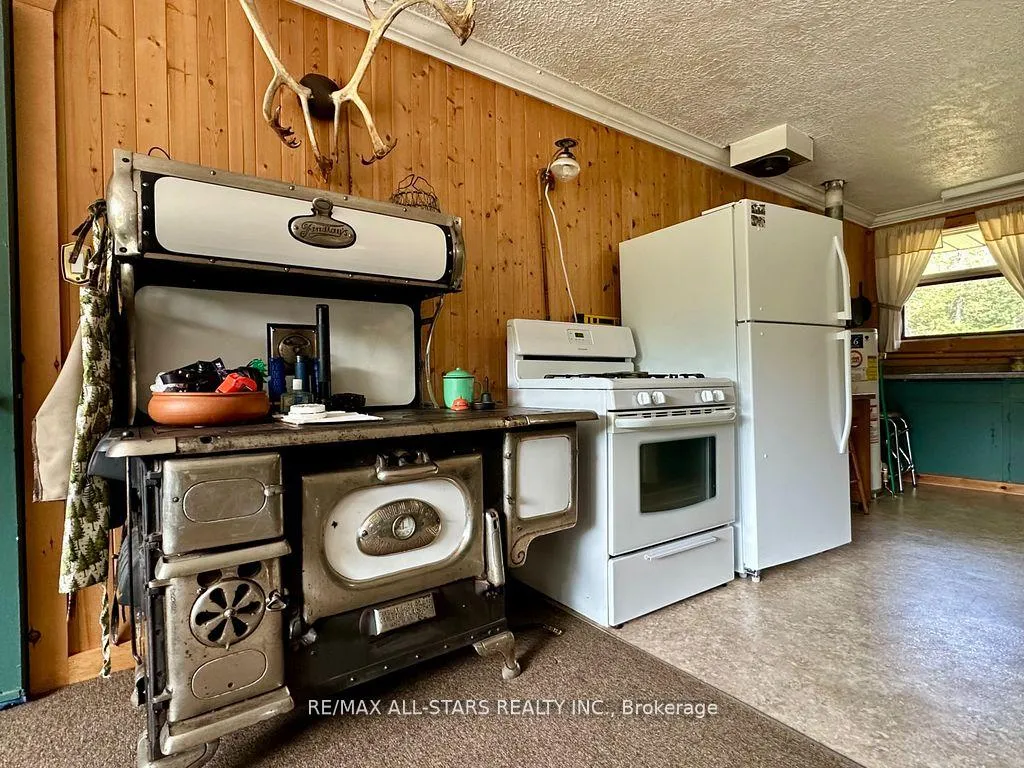 Photo 11 of 380 Ledge Road, Trent Lakes — HOMEH