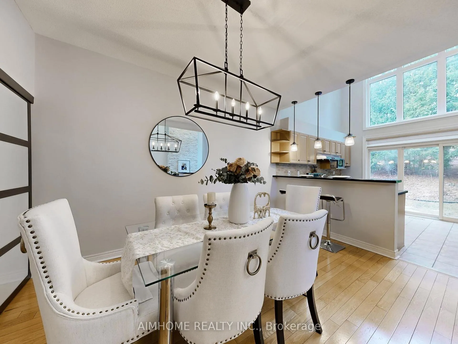 Photo 11 of 962 On Bogart Circle, Newmarket, Gorham-College Manor — HOMEH