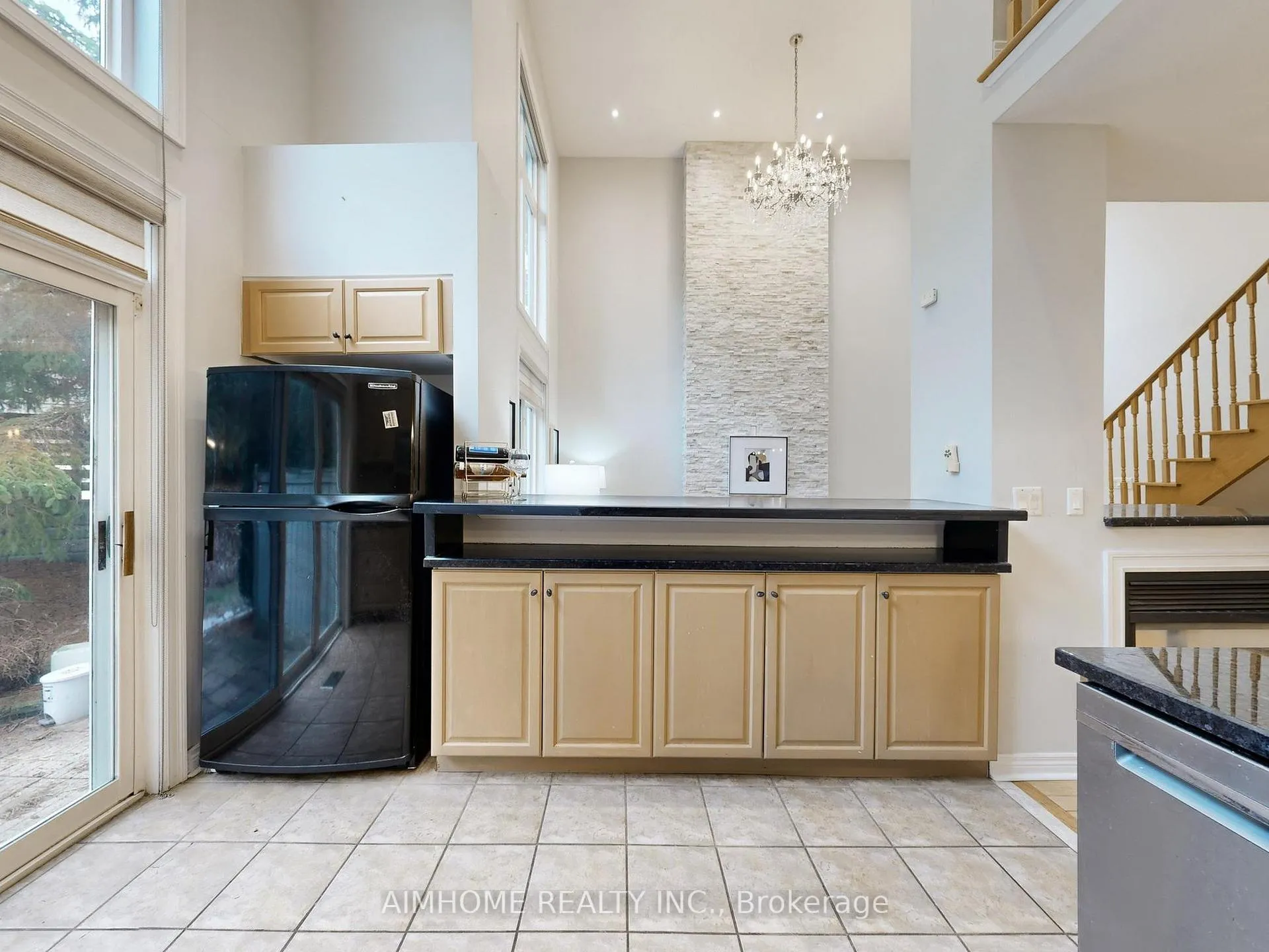 Photo 18 of 962 On Bogart Circle, Newmarket, Gorham-College Manor — HOMEH