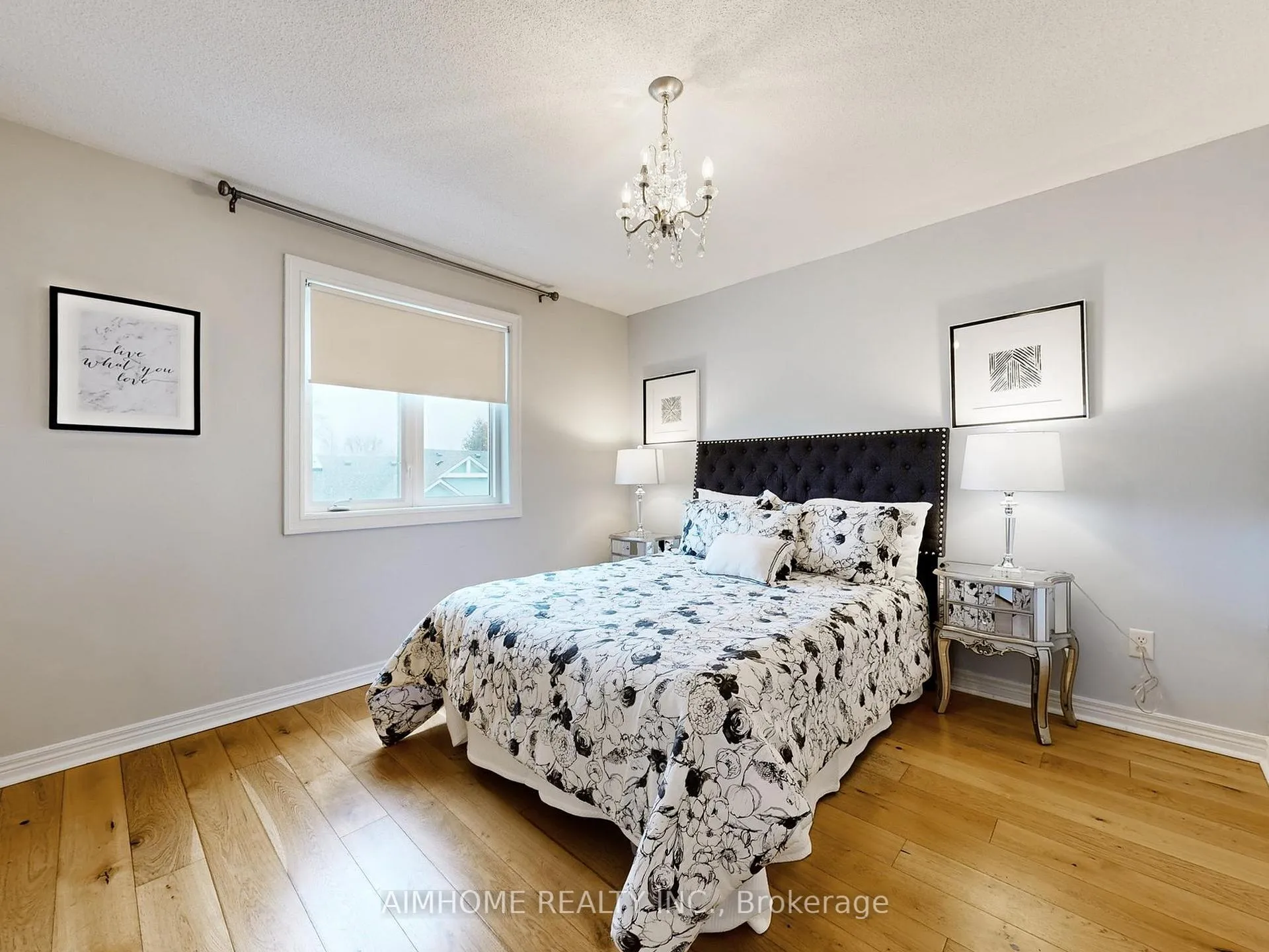 Photo 35 of 962 On Bogart Circle, Newmarket, Gorham-College Manor — HOMEH