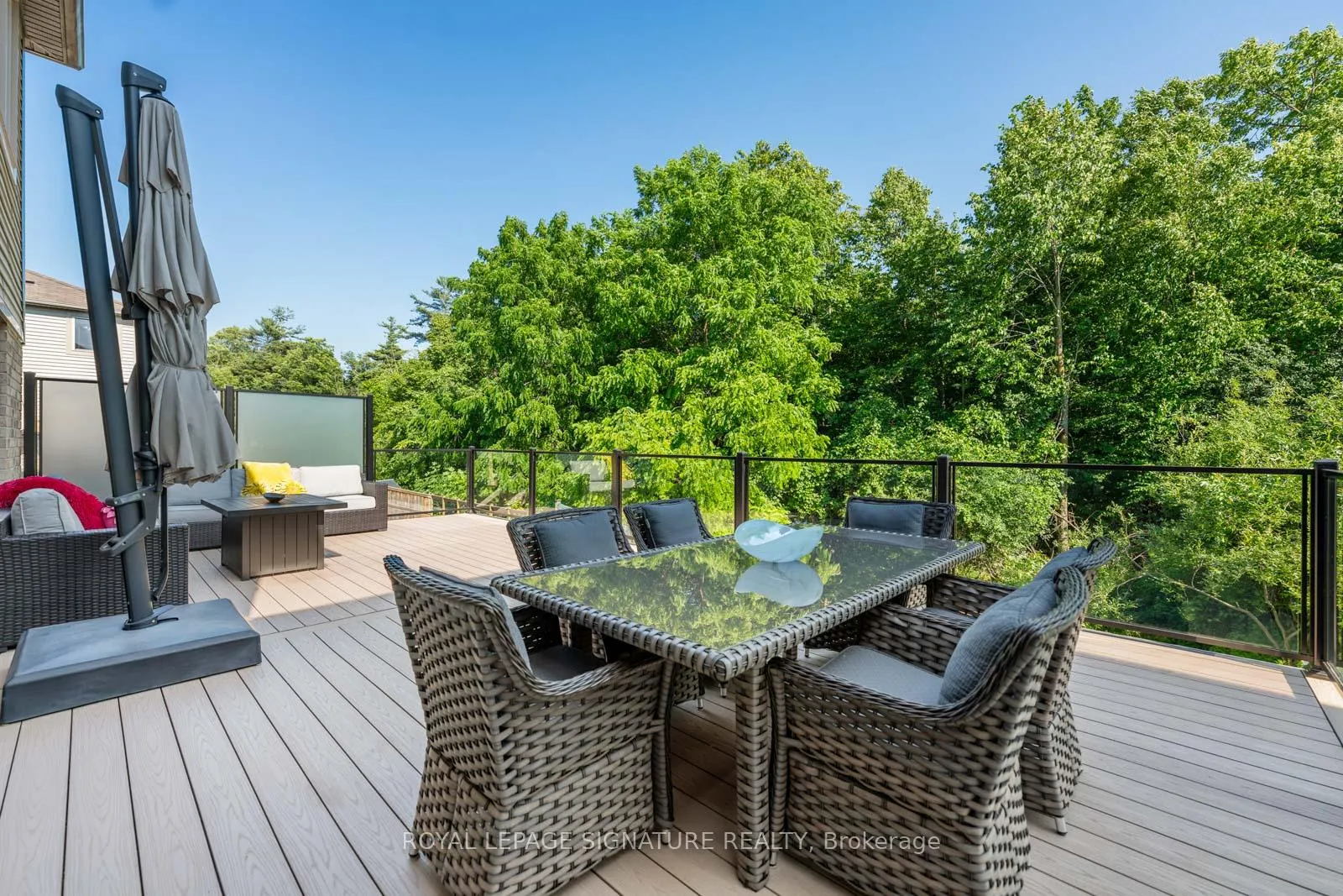 Photo 15 of 704 Robert Ferrie Drive, Kitchener, Doon South — HOMEH