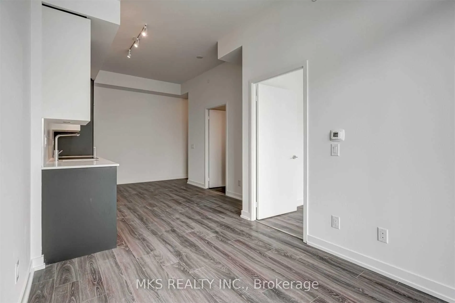 Photo 6 of Unit 2804, 20 Edward Street, Toronto, Bay Street Corridor — HOMEH