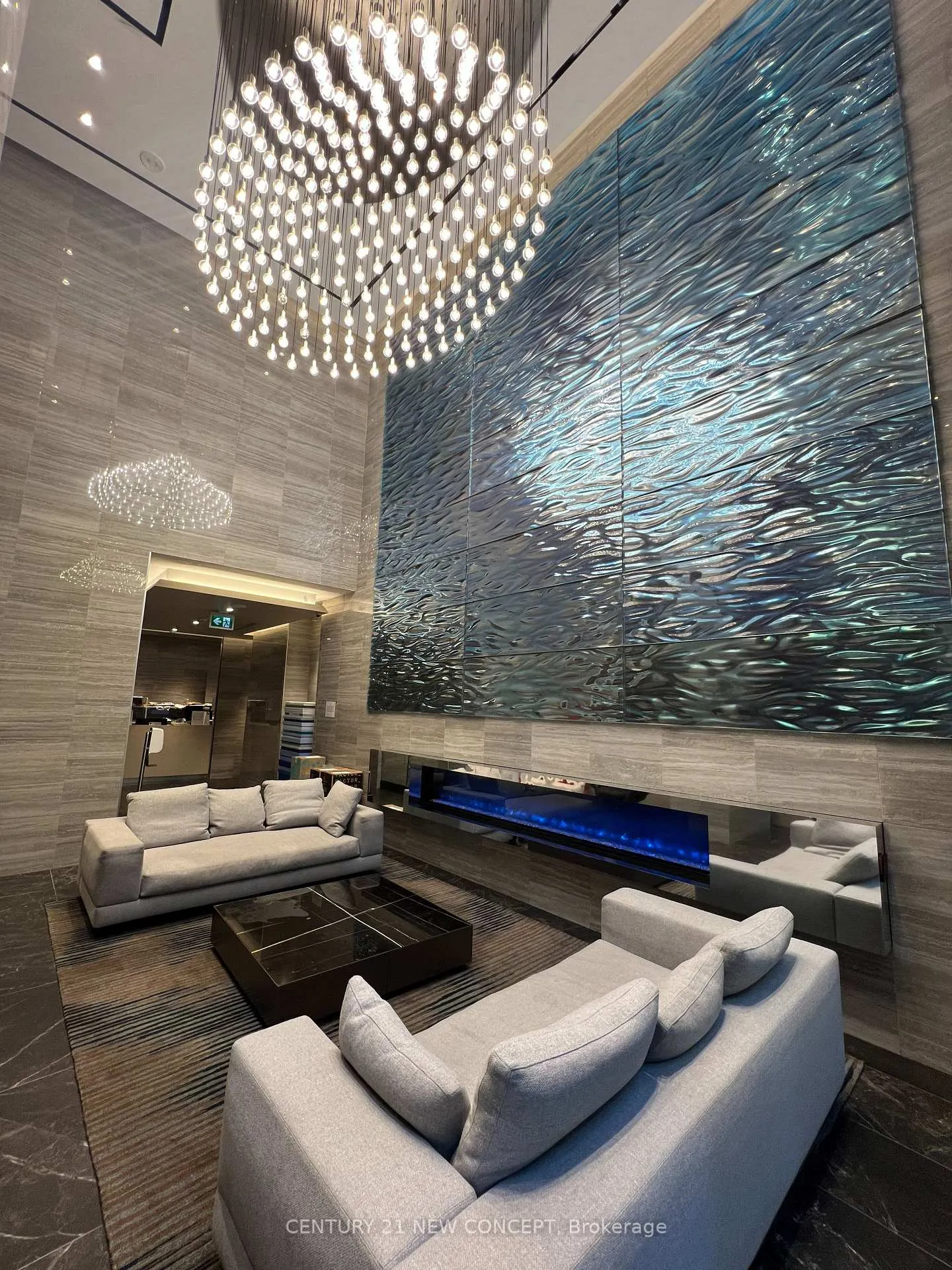 Photo 3 of Unit 2109, 115 Blue Jays Way, Toronto, Waterfront Communities — HOMEH