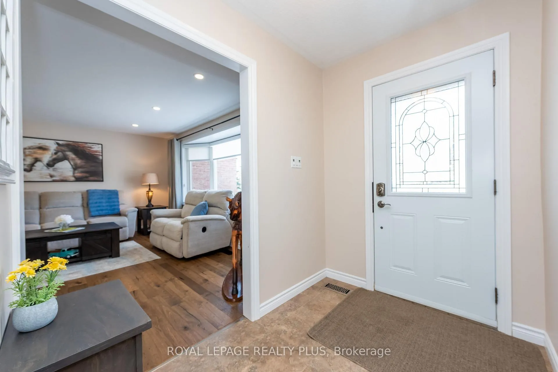 Photo 6 of 26 Larry Street, Caledon, Caledon East — HOMEH