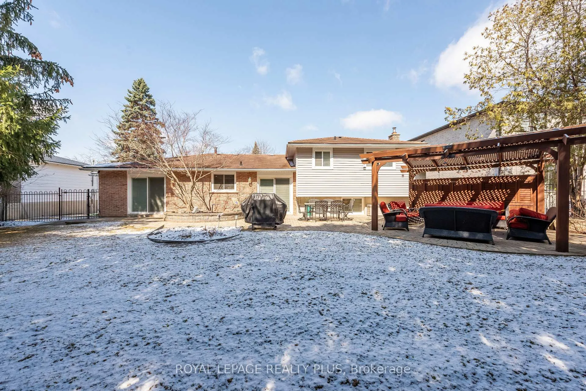 Photo 36 of 26 Larry Street, Caledon, Caledon East — HOMEH
