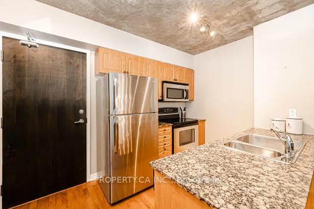 Photo 2 of Unit 807, 22 Wellesley Street E, Toronto, Church-Yonge Corridor — HOMEH