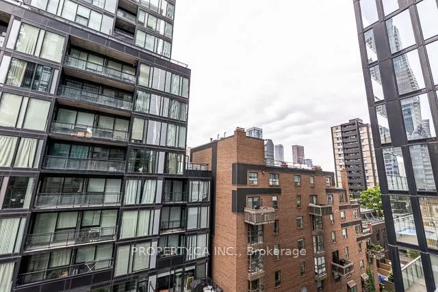Photo 24 of Unit 807, 22 Wellesley Street E, Toronto, Church-Yonge Corridor — HOMEH