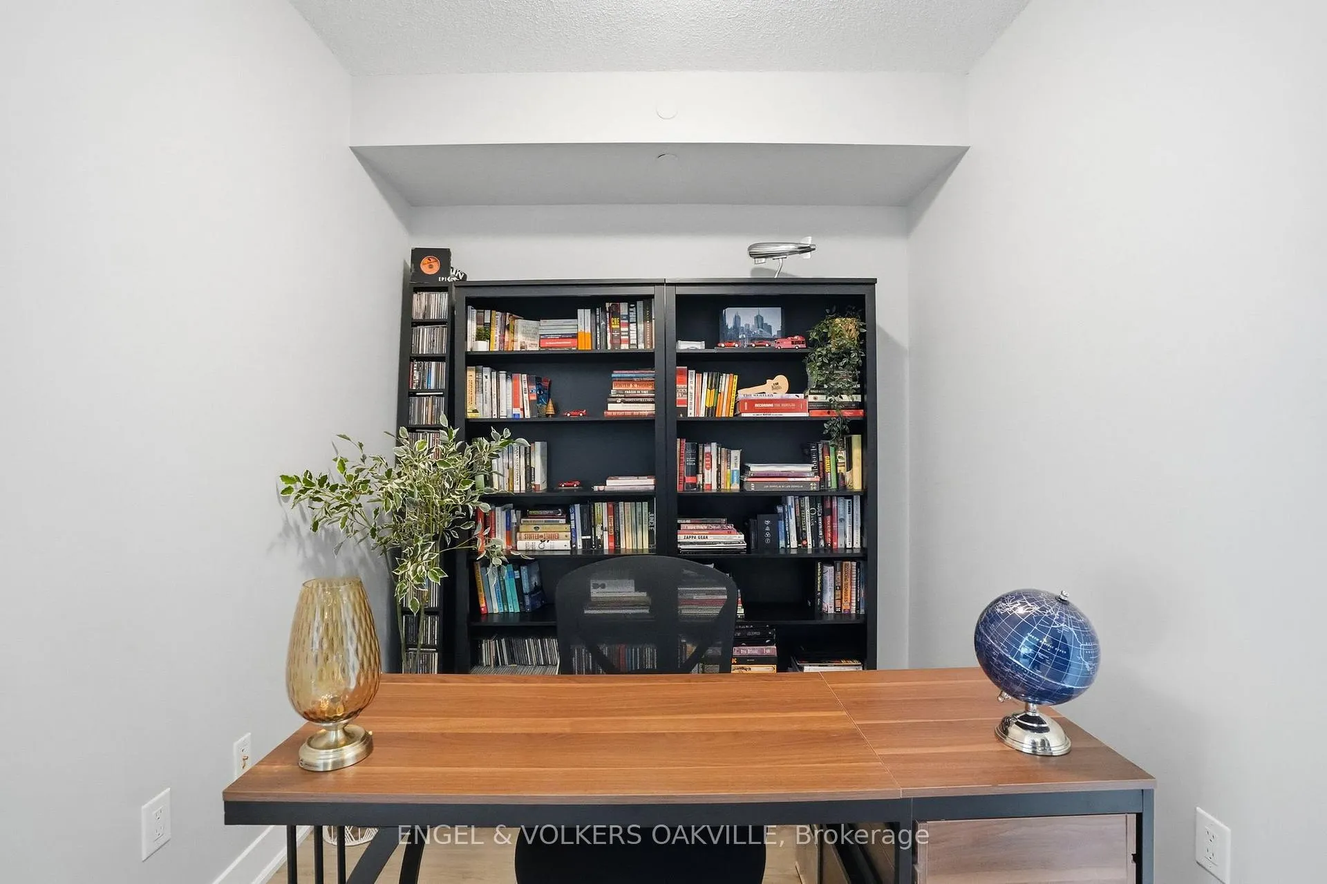 Photo 7 of Unit 528, 7608 Yonge Street, Vaughan, Crestwood-Springfarm-Yorkhill — HOMEH