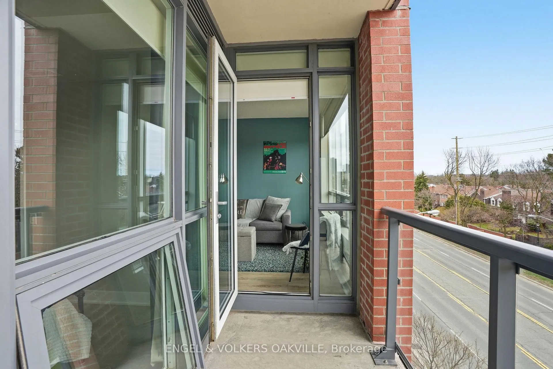 Photo 13 of Unit 528, 7608 Yonge Street, Vaughan, Crestwood-Springfarm-Yorkhill — HOMEH