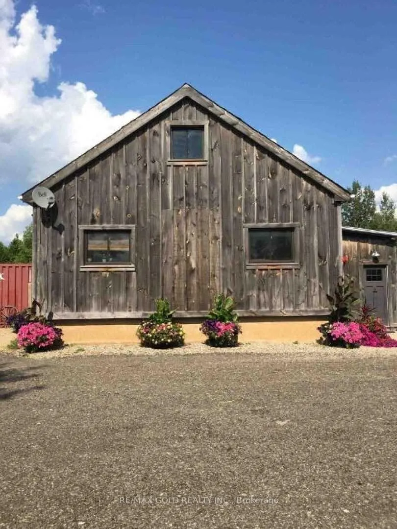 Photo 3 of 5135 Trafalgar Road, Erin, Rural Erin — HOMEH