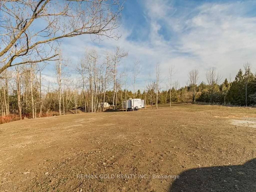 Photo 4 of 5135 Trafalgar Road, Erin, Rural Erin — HOMEH