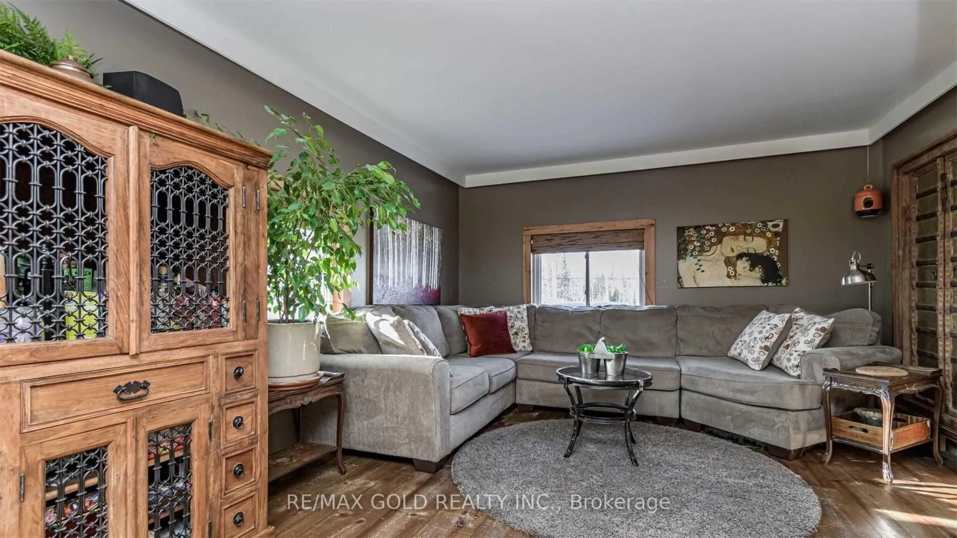 Photo 5 of 5135 Trafalgar Road, Erin, Rural Erin — HOMEH