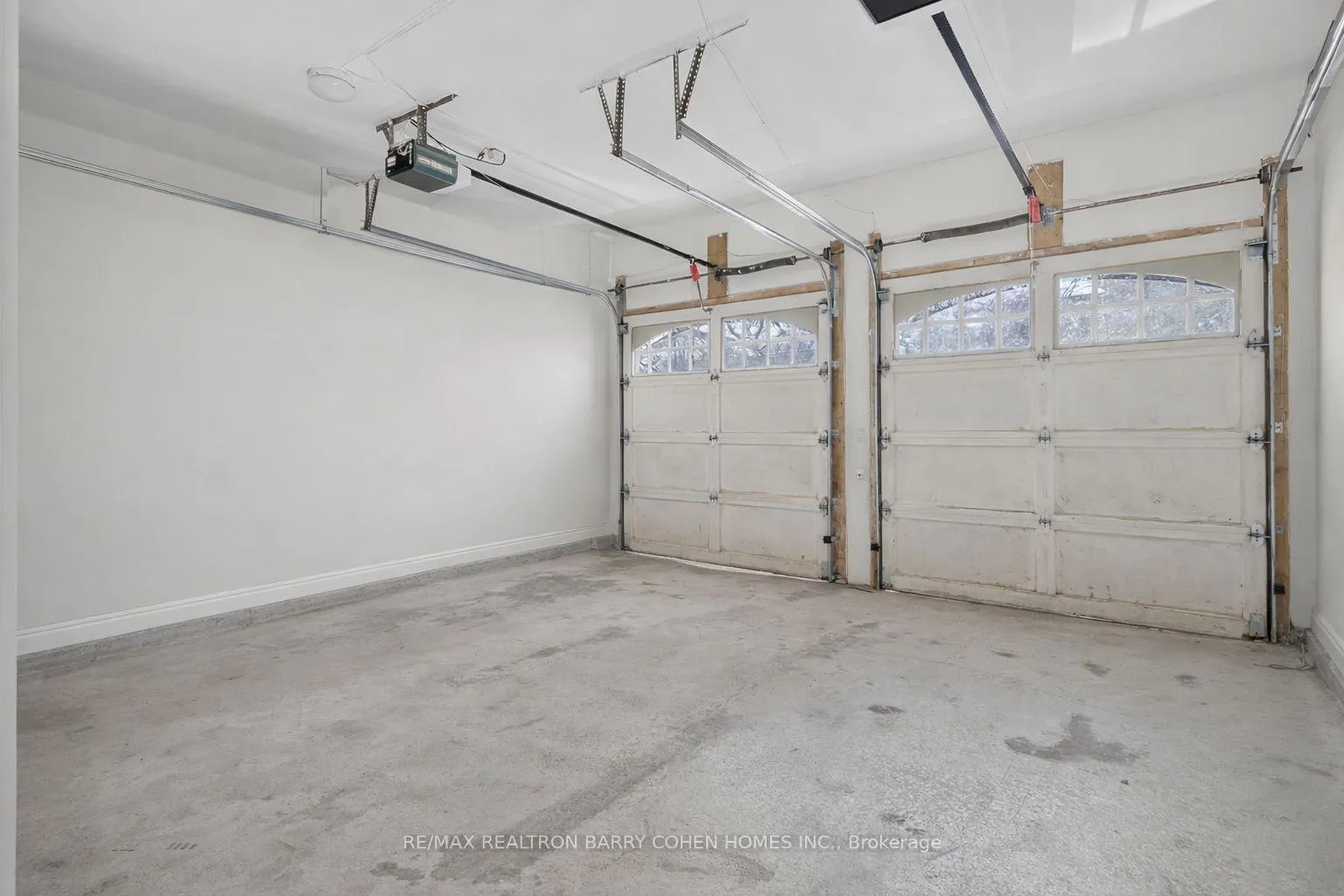 Photo 43 of 80 Owen Boulevard, North York, St. Andrew-Windfields — HOMEH