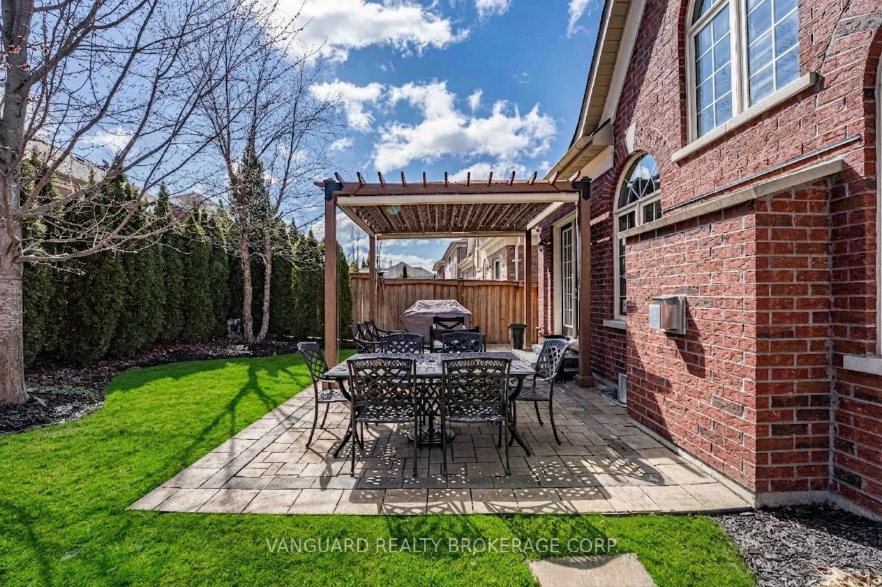 Photo 44 of 13 Anderson Cove Trail, King, Nobleton — HOMEH