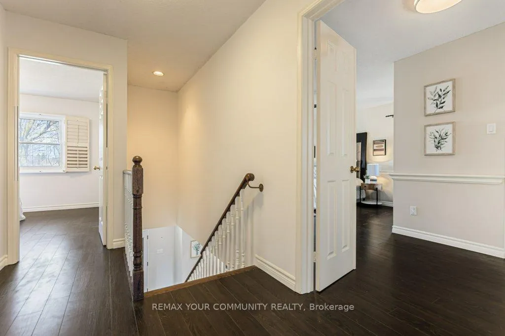 Photo 25 of 21 Millbrook Gate, Markham, Buttonville — HOMEH