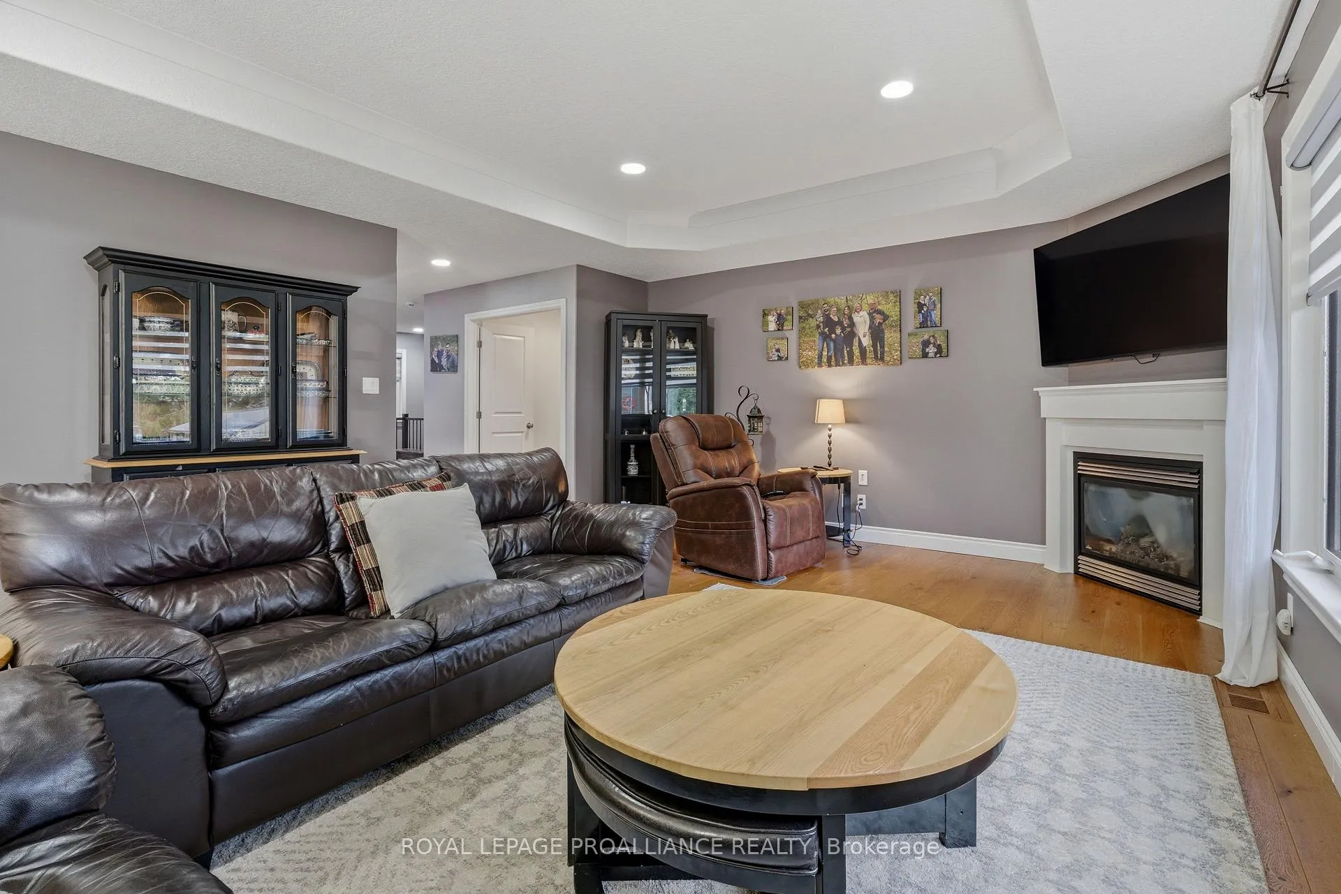 Photo 10 of 12 Pine Marsh Lane, Quinte West, Murray Ward — HOMEH