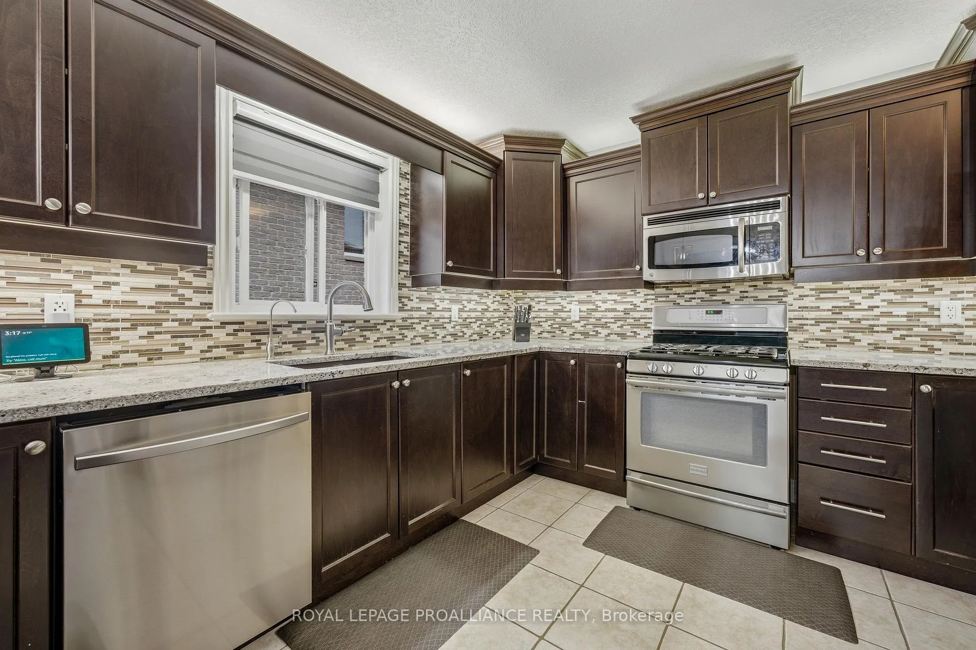 Photo 16 of 12 Pine Marsh Lane, Quinte West, Murray Ward — HOMEH