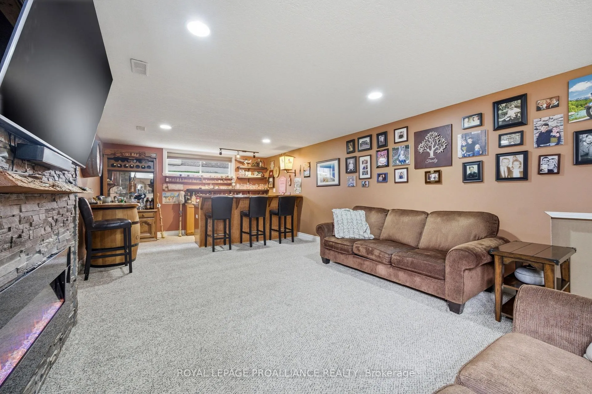 Photo 31 of 12 Pine Marsh Lane, Quinte West, Murray Ward — HOMEH