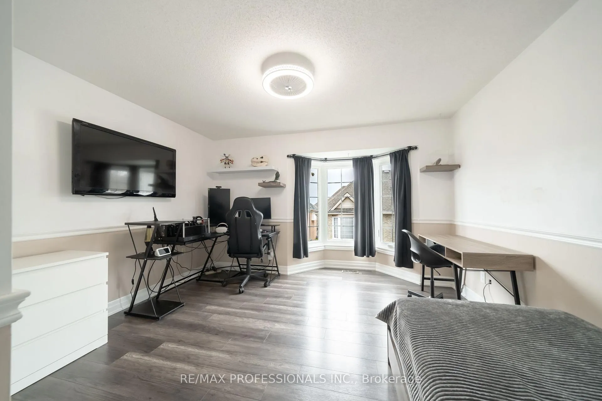 Photo 20 of Unit 12, 3480 Upper Middle Road, Burlington, Palmer — HOMEH