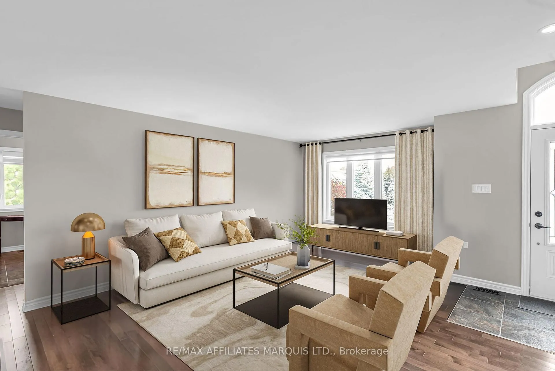 Photo 3 of 6708 Yacht Boulevard, Cornwall — HOMEH