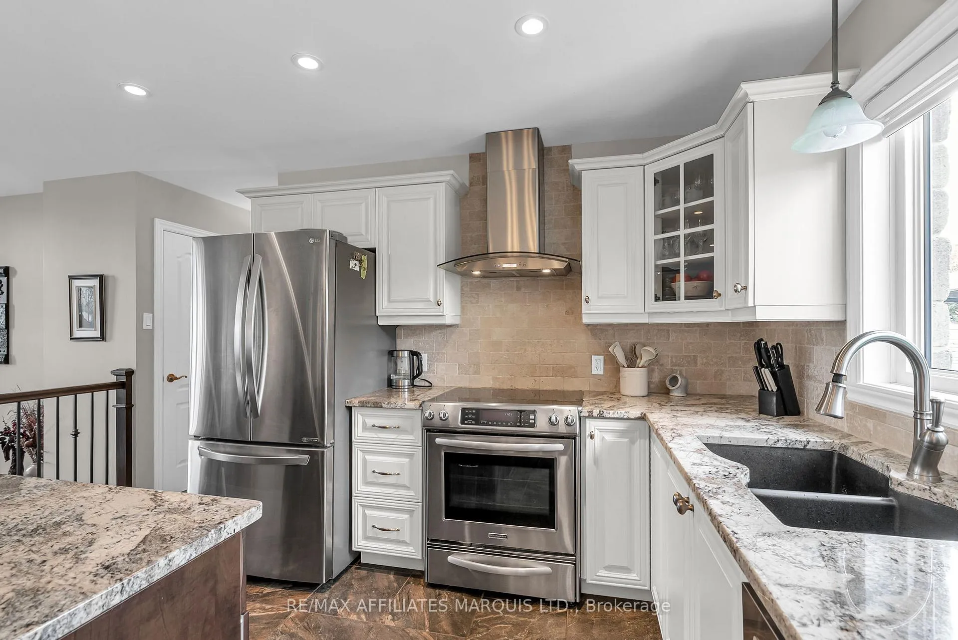 Photo 12 of 6708 Yacht Boulevard, Cornwall — HOMEH