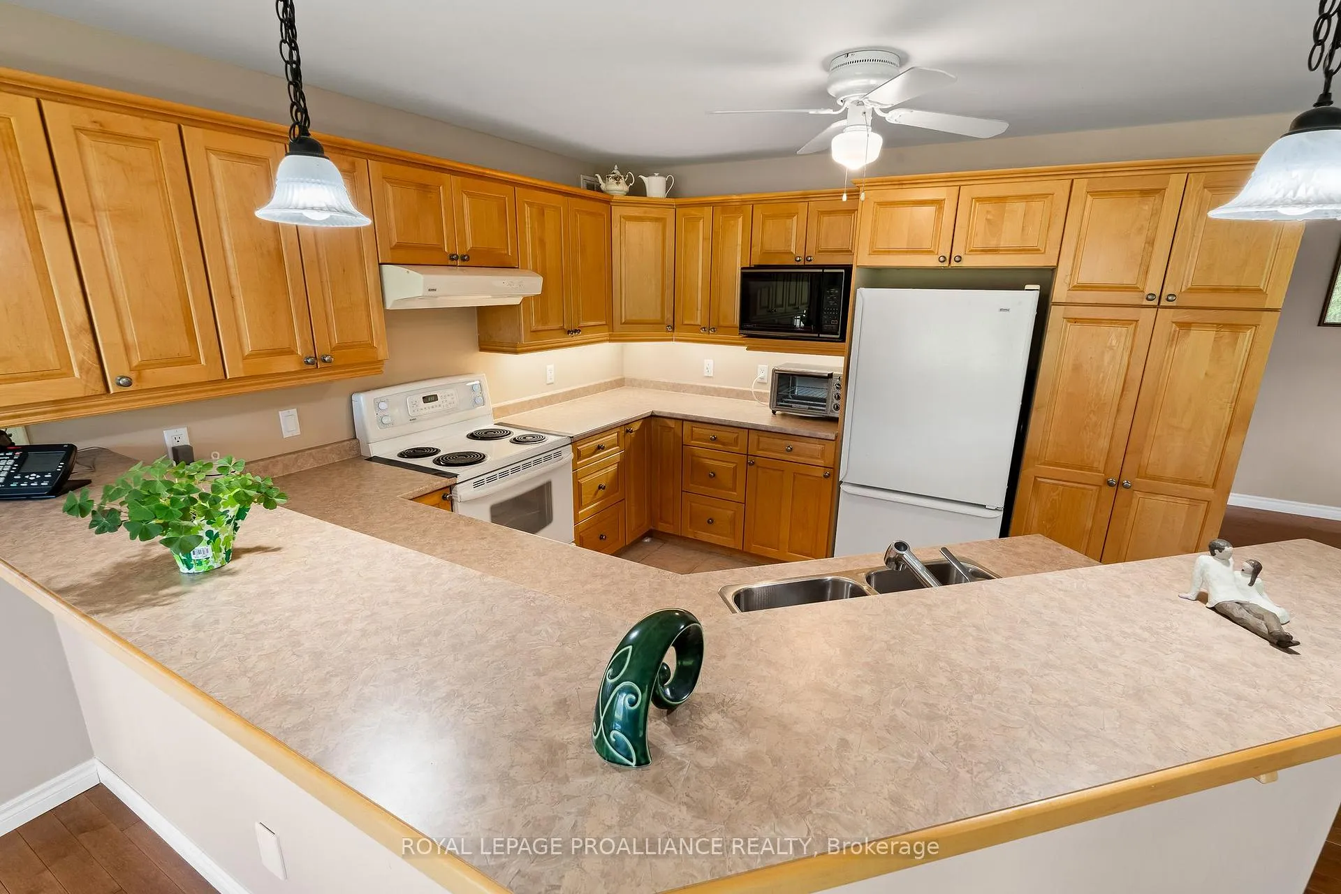 Photo 16 of 252 Bullis Road, Brighton, Rural Brighton — HOMEH