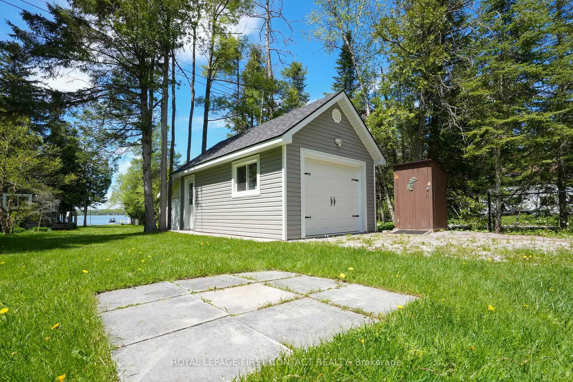 Photo 4 of 8 Buttercup Lane, Springwater, Rural Springwater — HOMEH