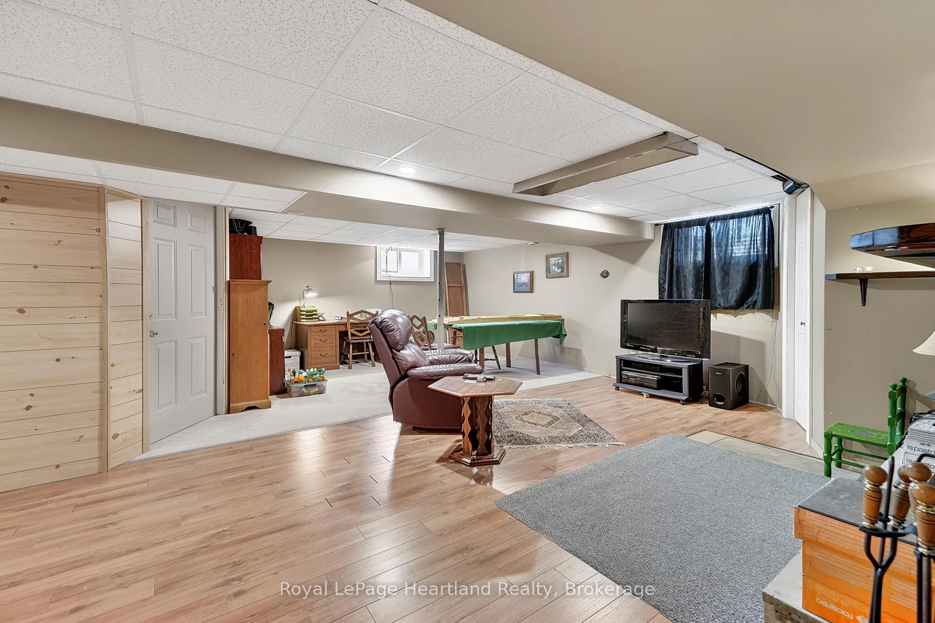 Photo 31 of 42163 Front Road, Huron East, Tuckersmith — HOMEH