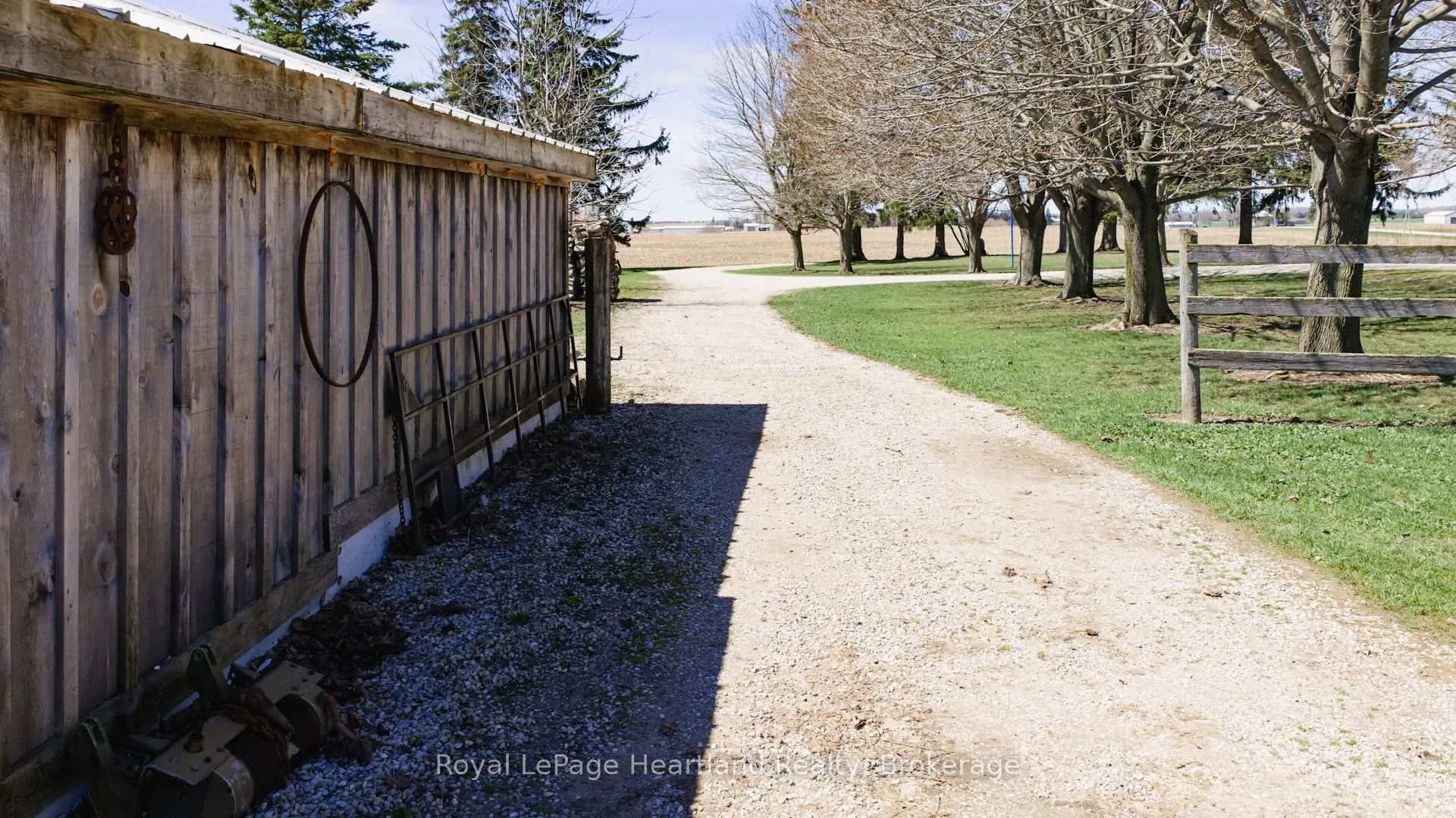 Photo 39 of 42163 Front Road, Huron East, Tuckersmith — HOMEH