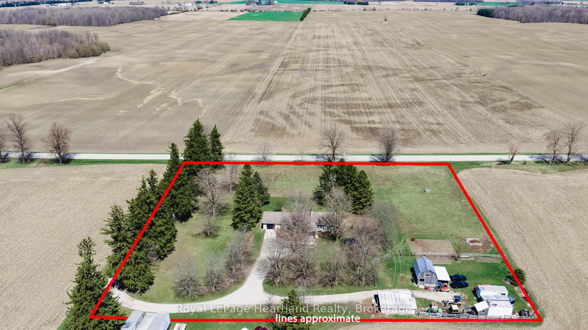 Photo 41 of 42163 Front Road, Huron East, Tuckersmith — HOMEH