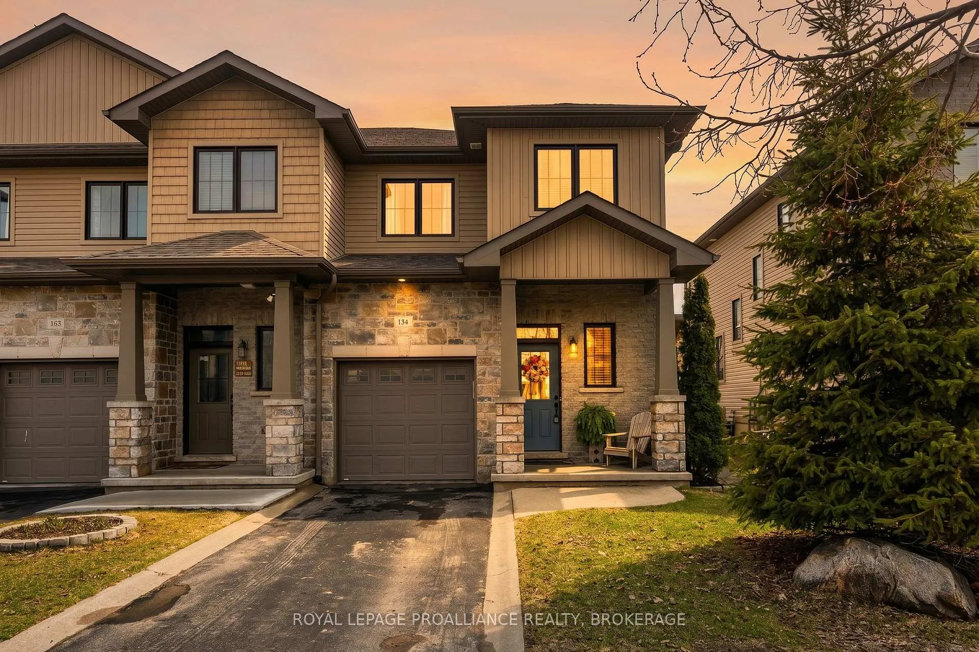 Photo 1 of 136 Simurda Court, Loyalist, Amherstview — HOMEH
