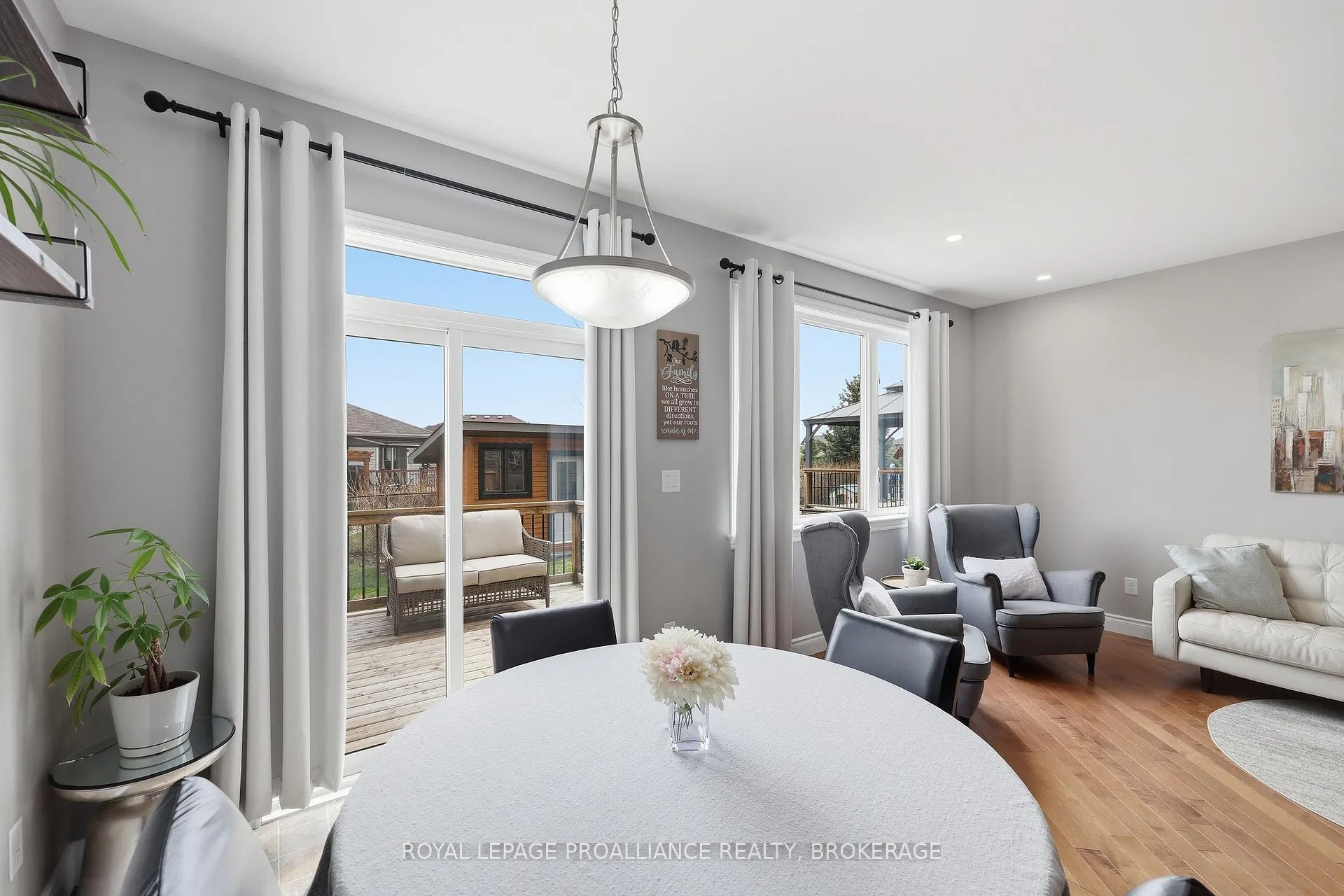 Photo 26 of 136 Simurda Court, Loyalist, Amherstview — HOMEH