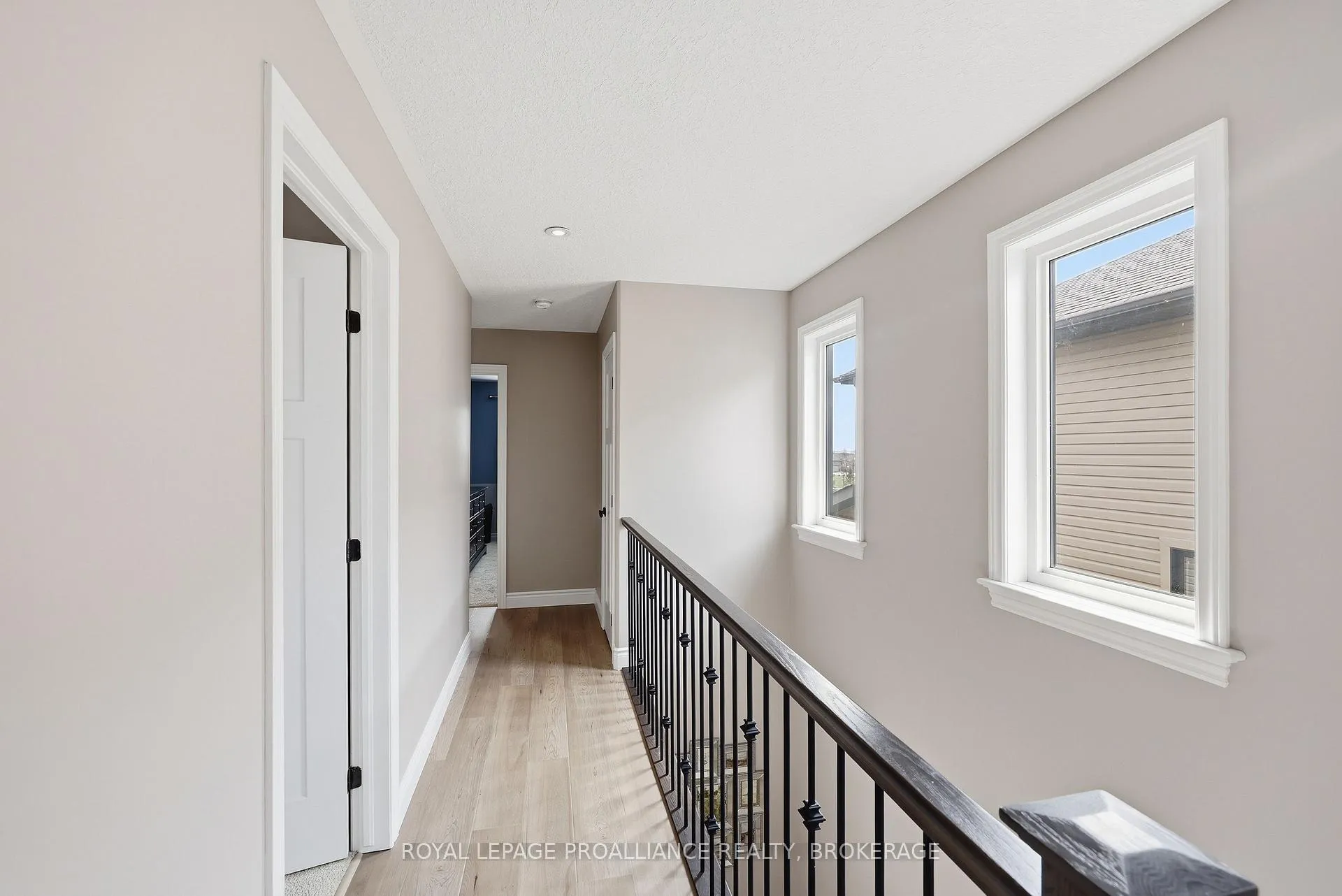 Photo 29 of 136 Simurda Court, Loyalist, Amherstview — HOMEH