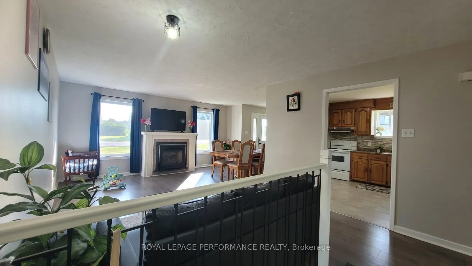 Photo 10 of 2261 Pitt Street N, Cornwall — HOMEH