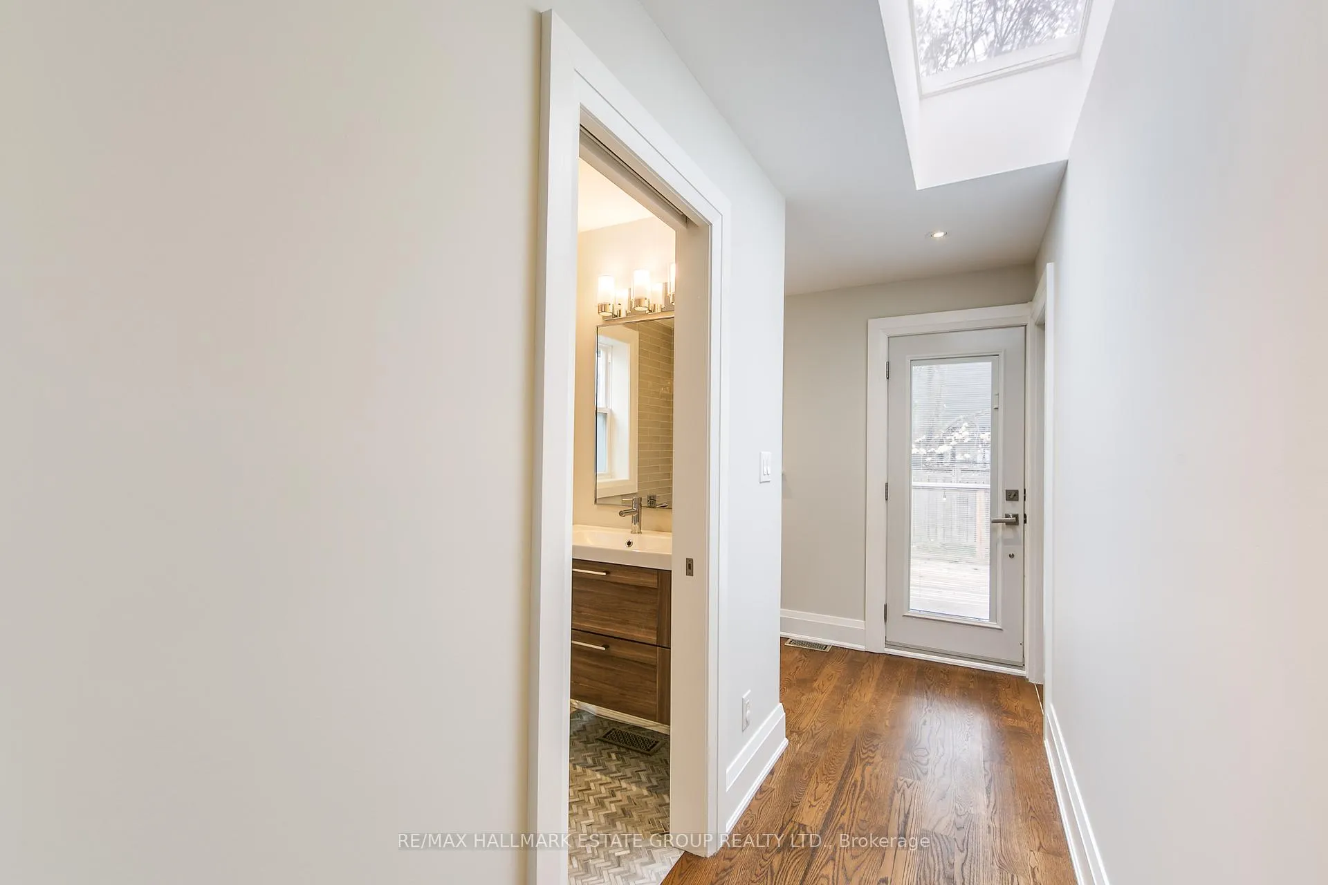 Photo 15 of 288 Queensdale Avenue, Toronto, Danforth Village-East York — HOMEH