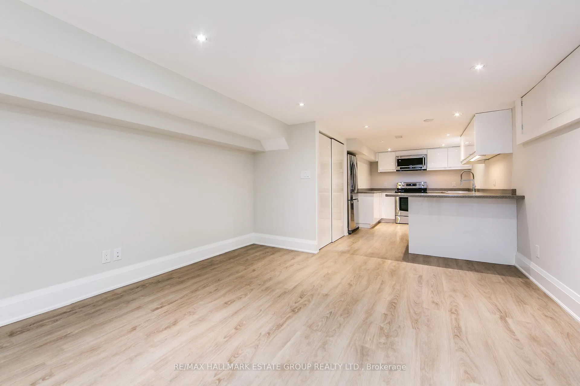 Photo 30 of 288 Queensdale Avenue, Toronto, Danforth Village-East York — HOMEH